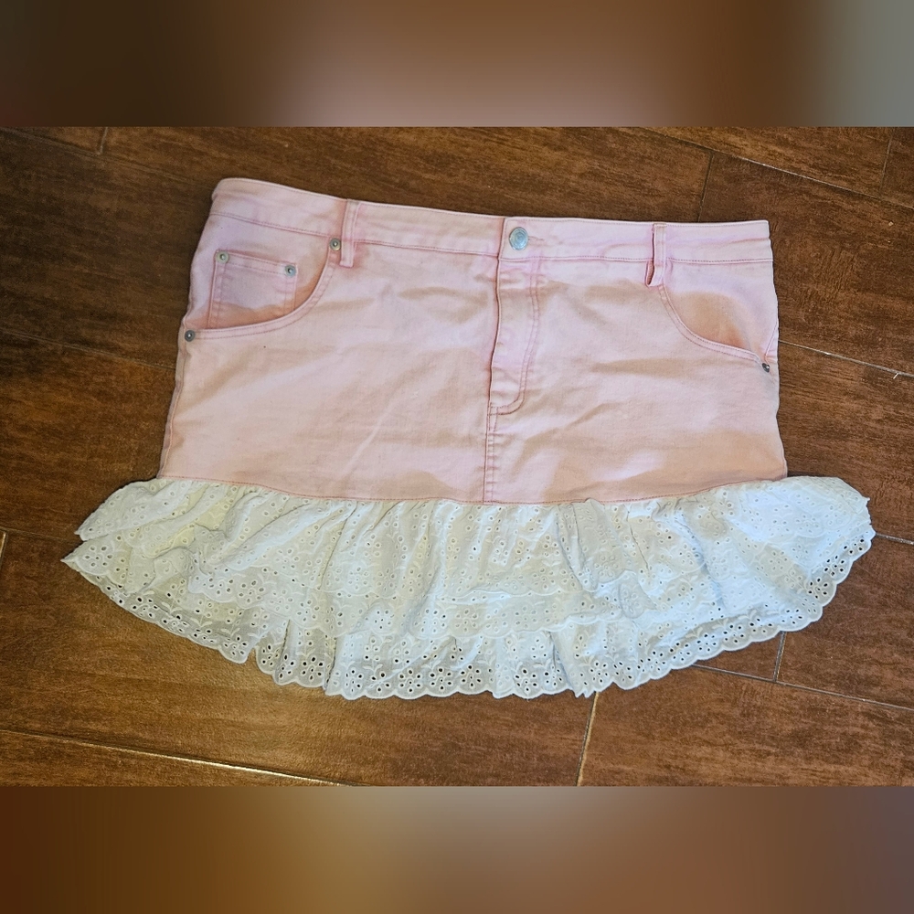 Sugar Thrillz Sweet Honeybee Denim Mini Skirt - XXL